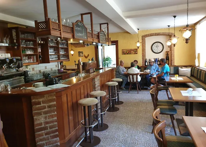 International فندق 2*